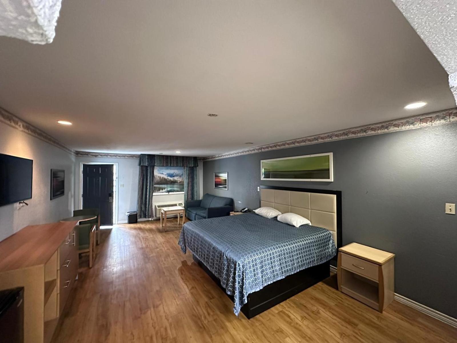 Mustang Inn And Suites San Antonio Extérieur photo
